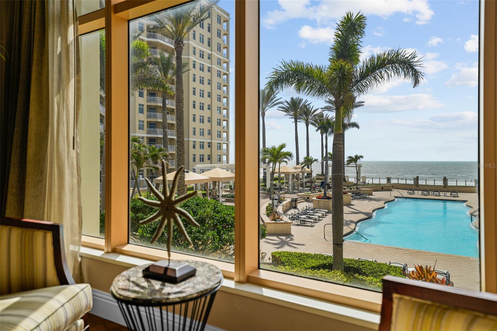 Image 25 of 49 For 470 Mandalay Avenue 403