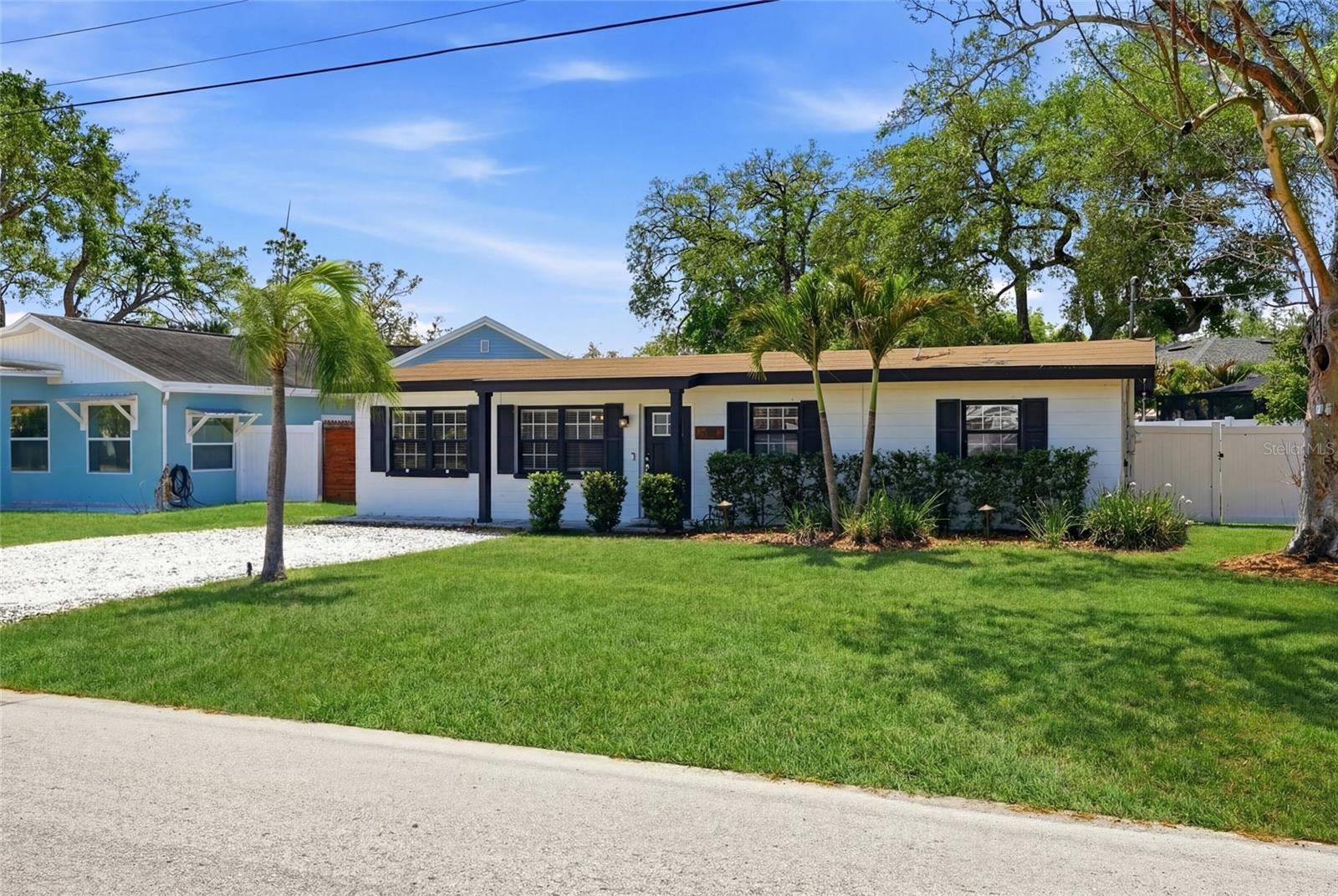 Listing photo id 29 for 3412 Bay Avenue