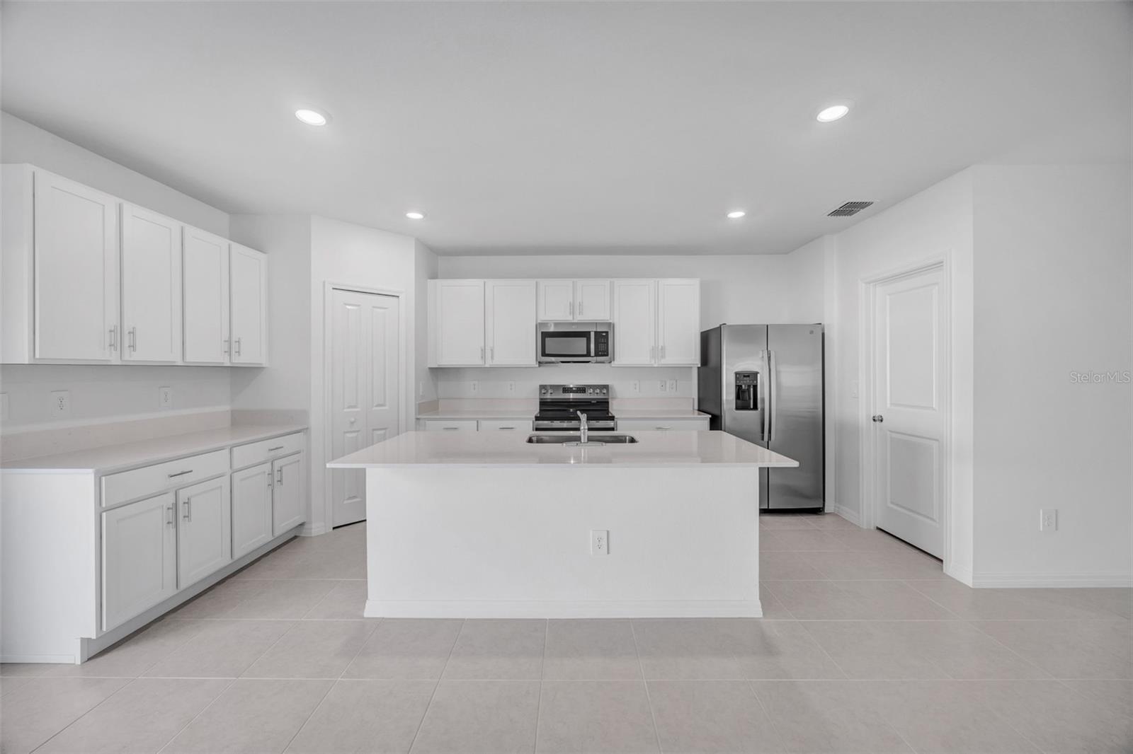 Image 6 of 21 For 7751 Abagail Drive