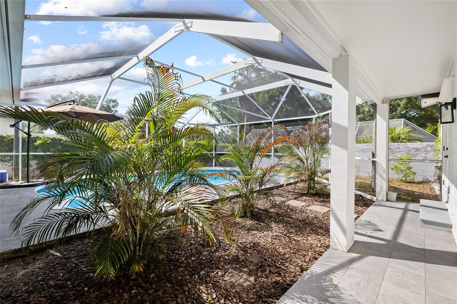 Image 14 of 38 For 6128 111th Avenue