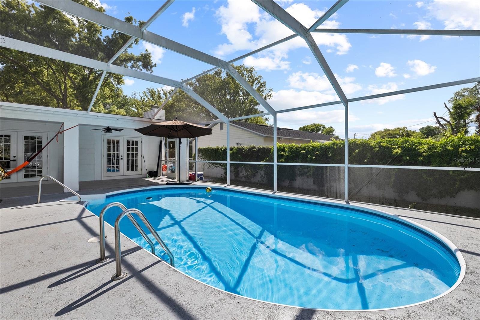 Image 28 of 38 For 6128 111th Avenue