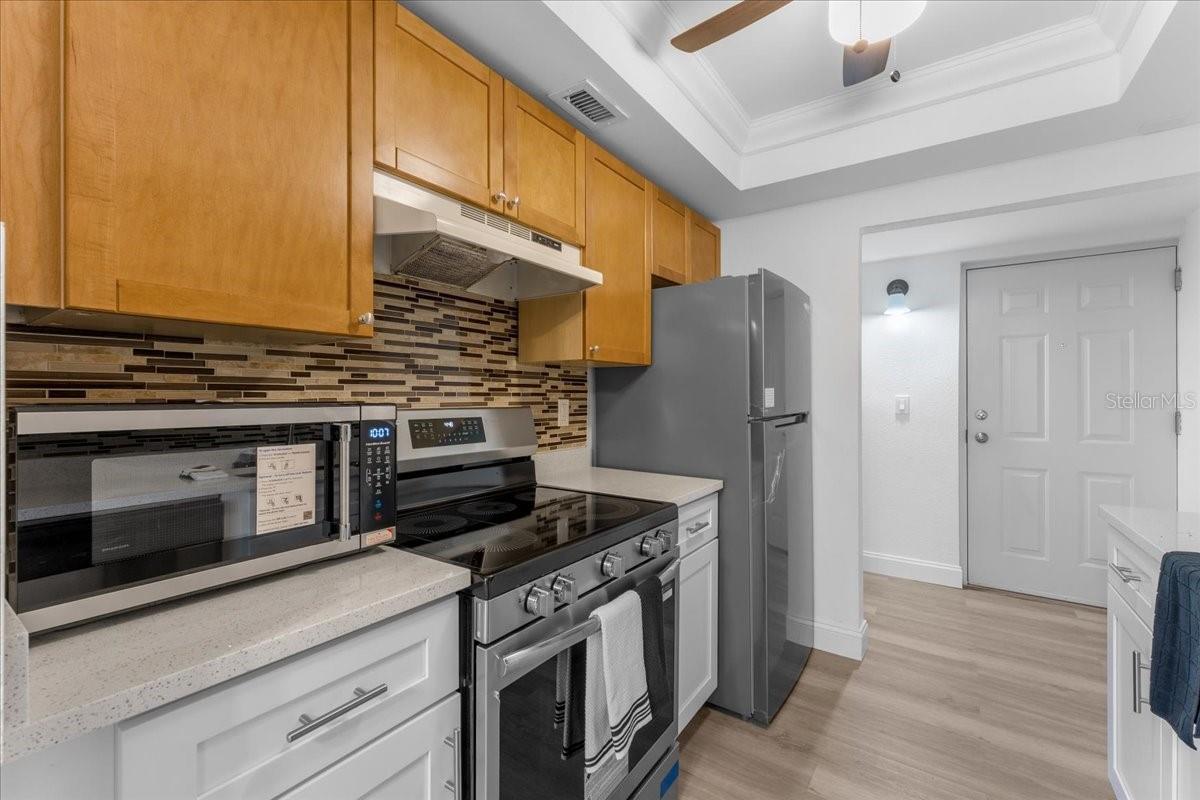 Image 12 of 27 For 11566 7th Lane N 1211