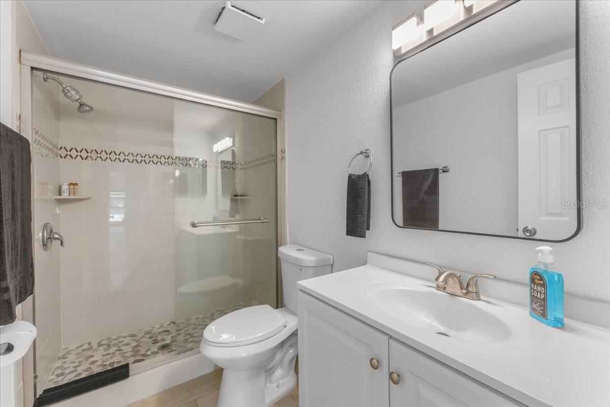 Image 21 of 27 For 11566 7th Lane N 1211