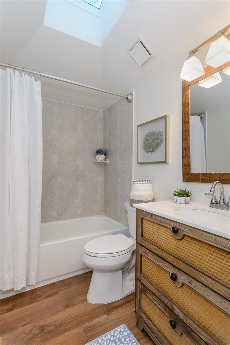 Image 33 of 47 For 1491 Mahogany Lane 1491