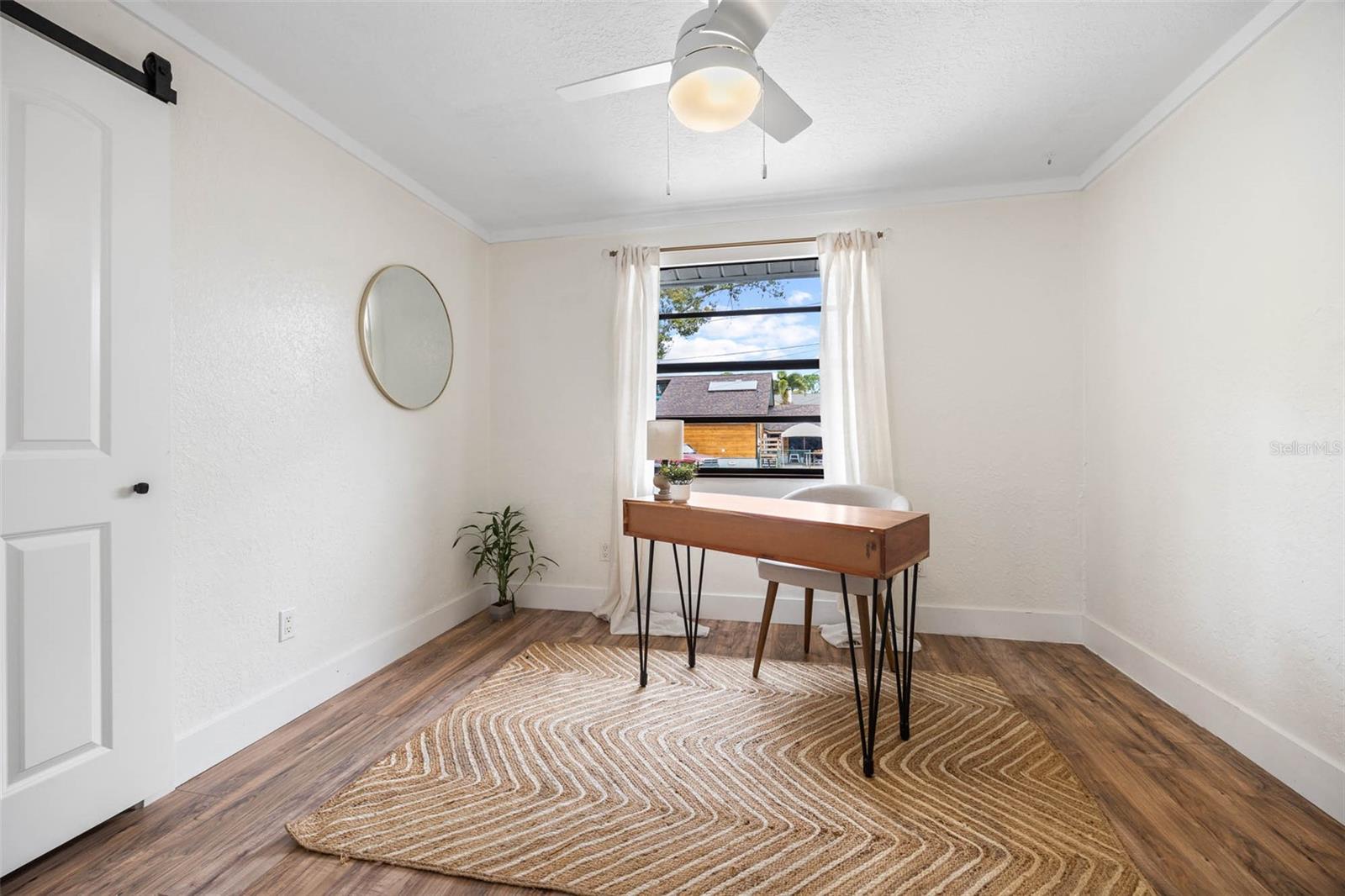 Image 32 of 41 For 12756 Poinsettia Avenue