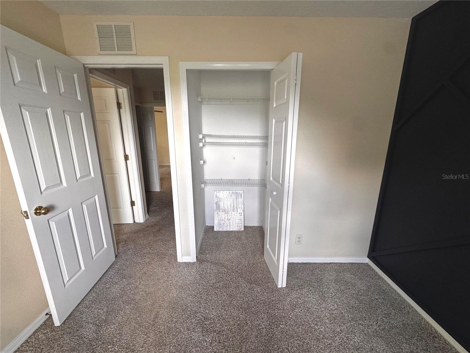 Image 14 of 27 For 3460 Castle Stone Court