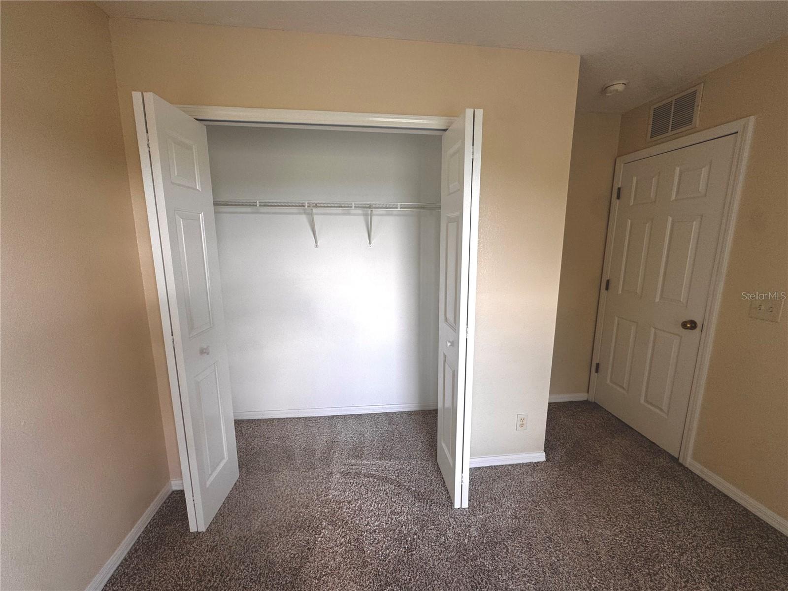 Image 17 of 27 For 3460 Castle Stone Court