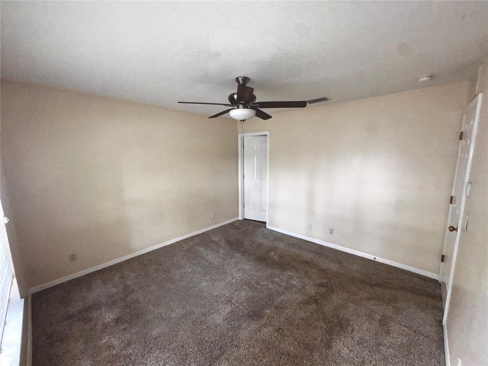 Image 21 of 27 For 3460 Castle Stone Court