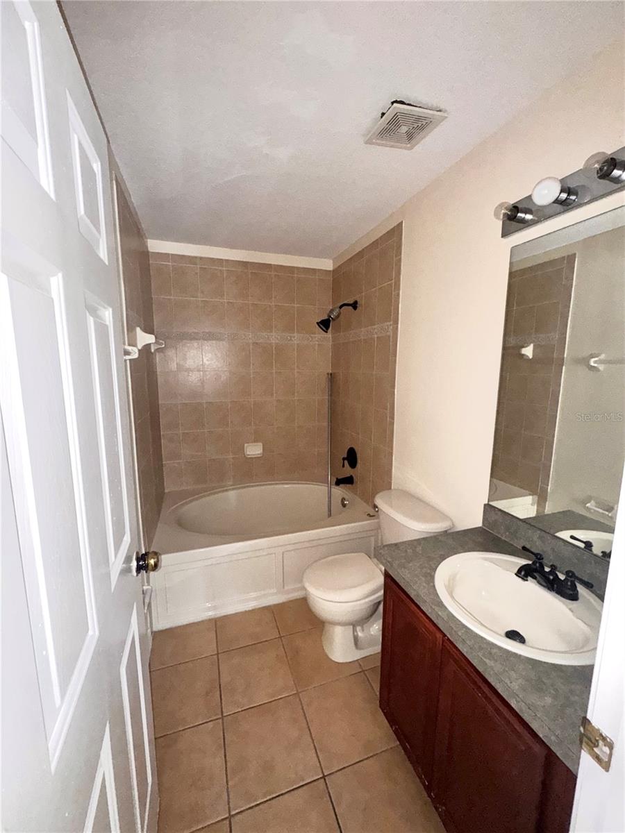 Image 22 of 27 For 3460 Castle Stone Court