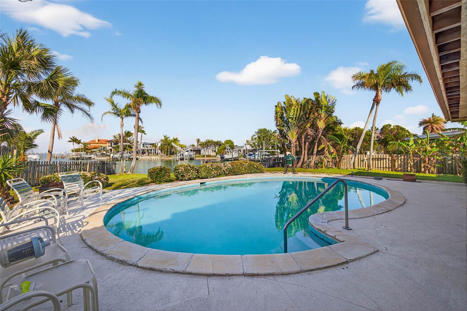 Image 17 of 25 For 3103 Wedgewood Drive