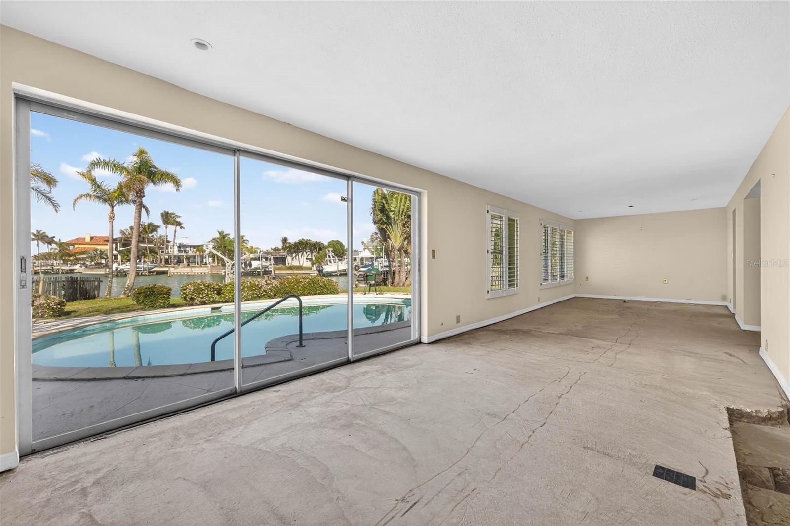 Image 7 of 25 For 3103 Wedgewood Drive