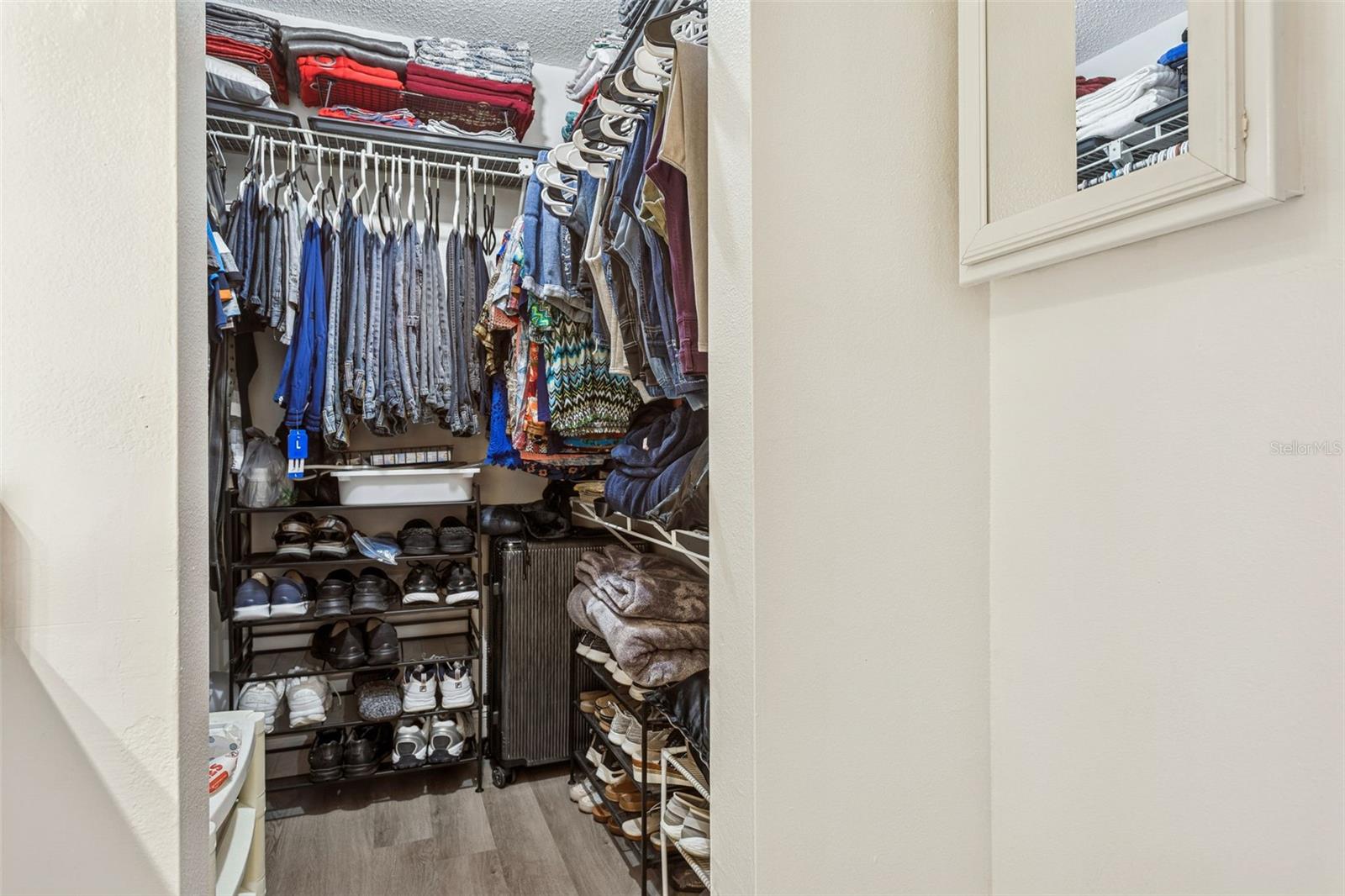 Image 19 of 27 For 7501 Dolonita Drive 7501