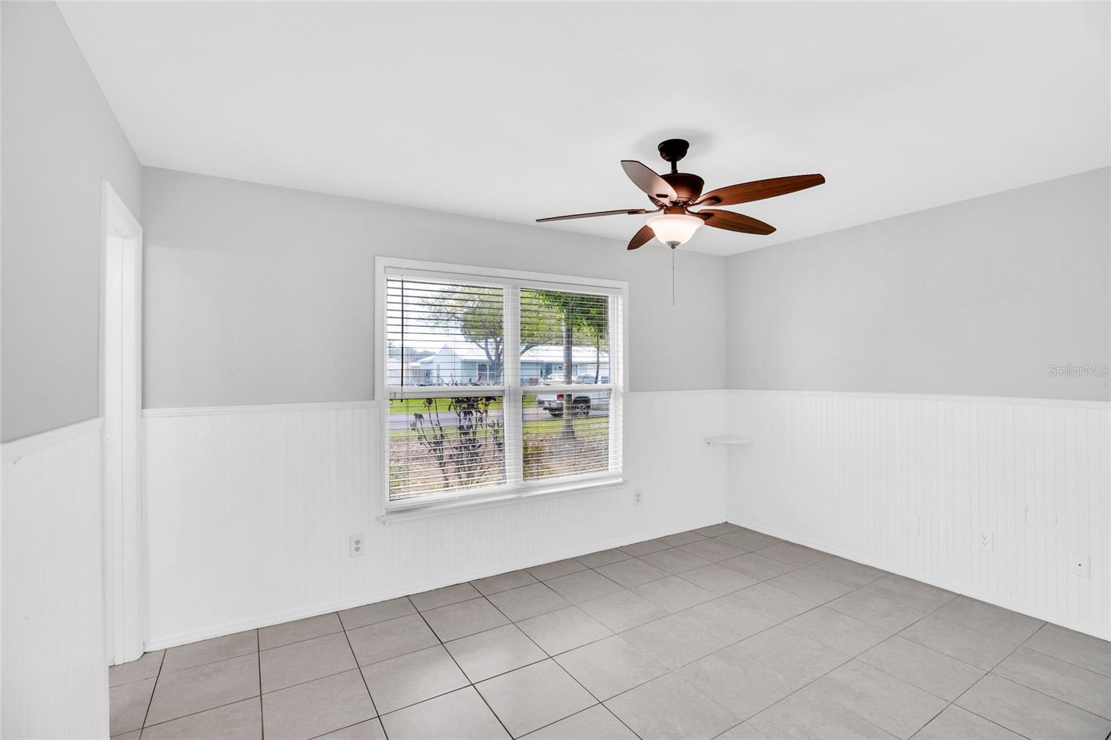 Image 24 of 36 For 2255 15th Avenue Sw