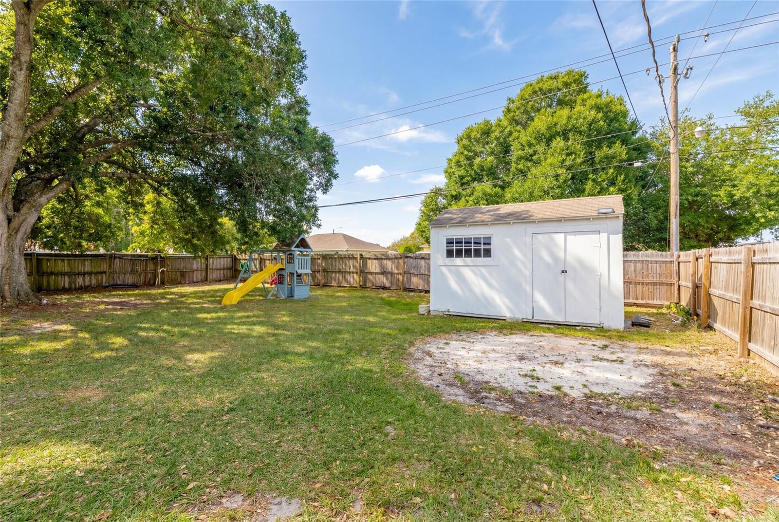 Image 33 of 36 For 2255 15th Avenue Sw