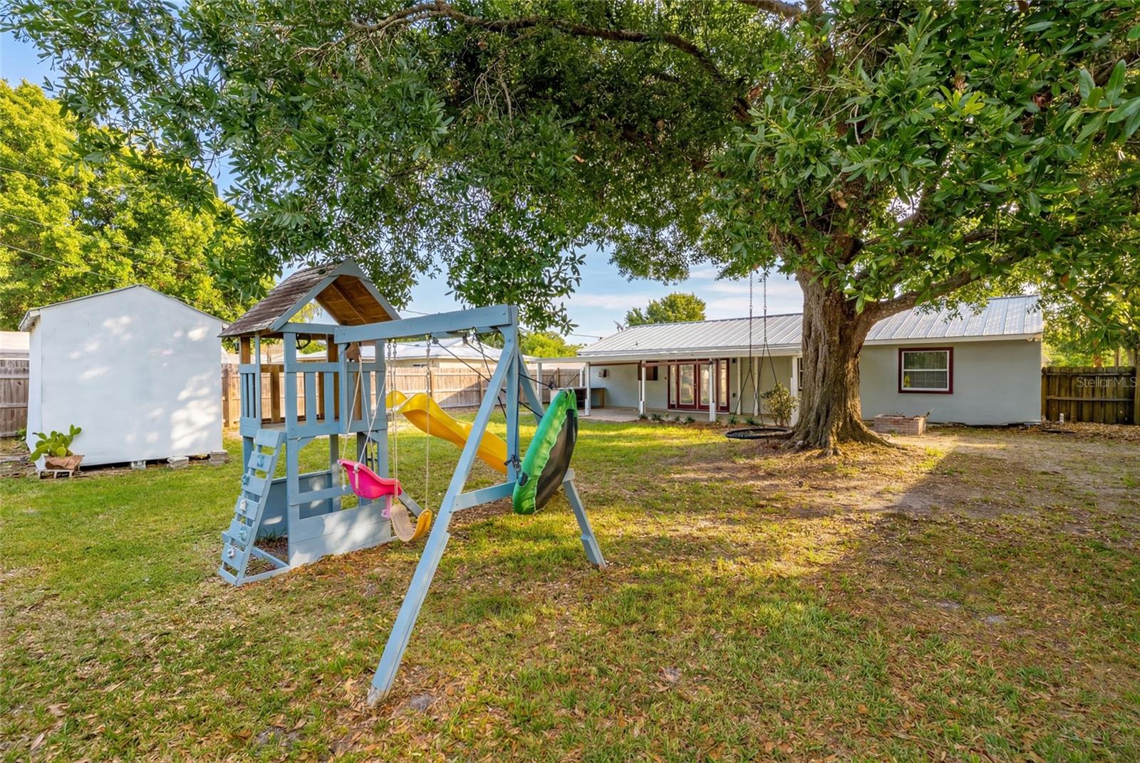 Image 34 of 36 For 2255 15th Avenue Sw