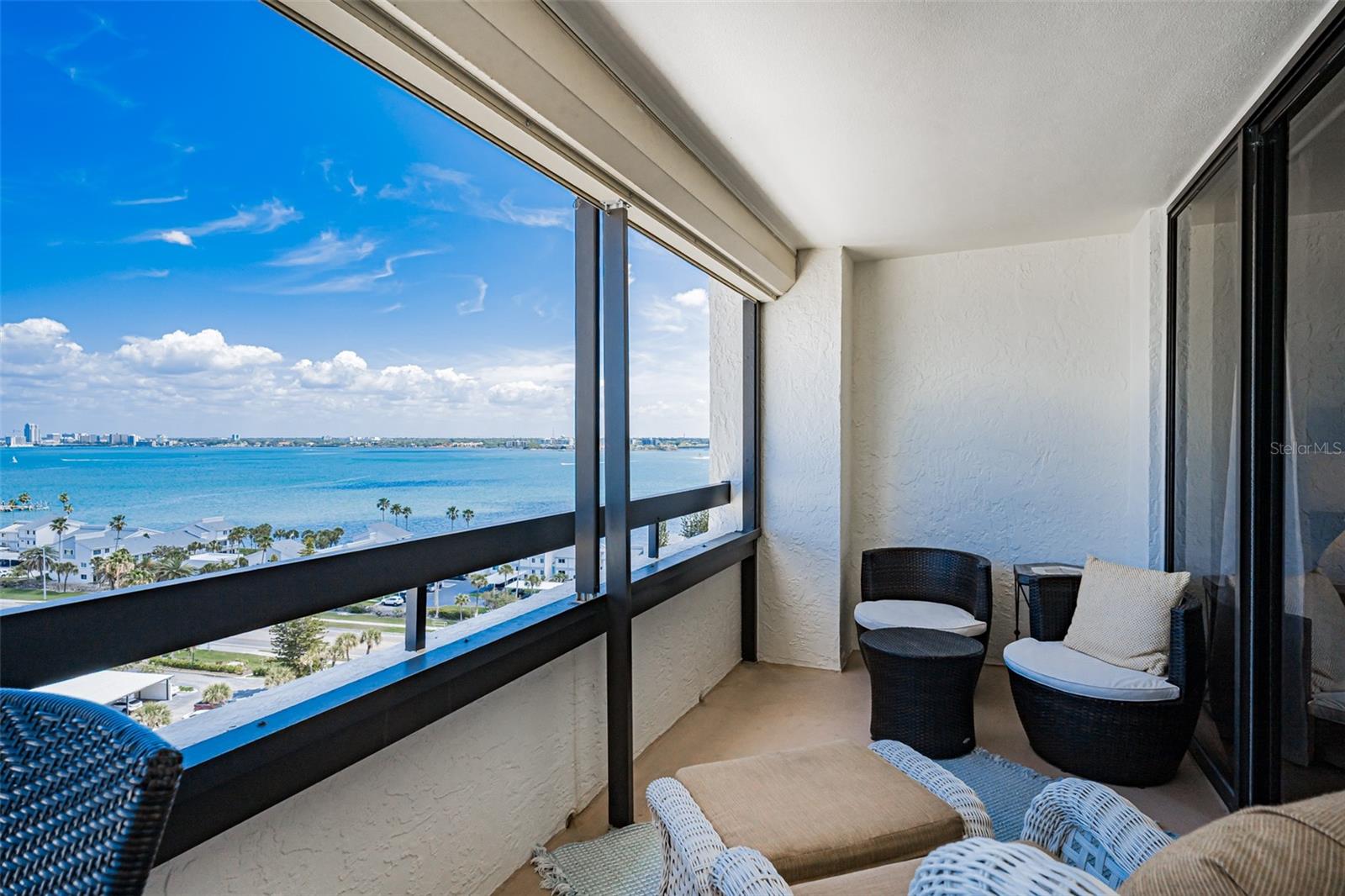 Image 12 of 52 For 1460 Gulf Boulevard 1205