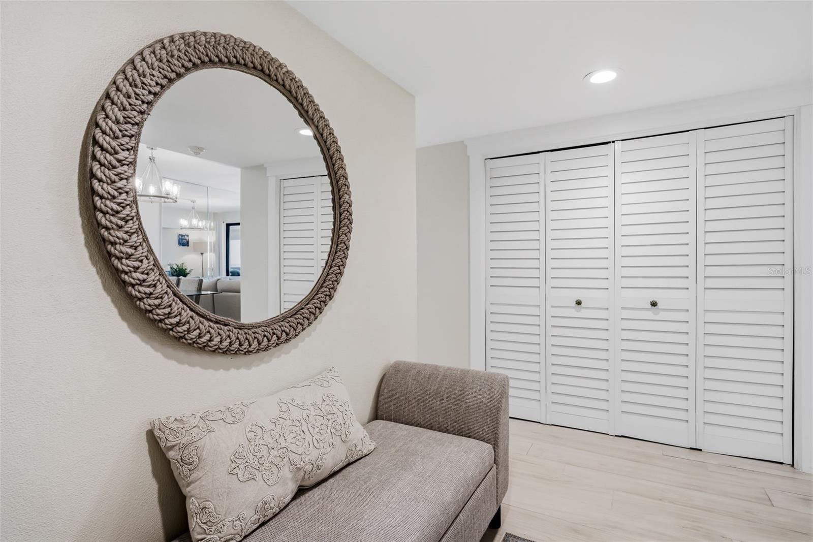 Image 22 of 52 For 1460 Gulf Boulevard 1205