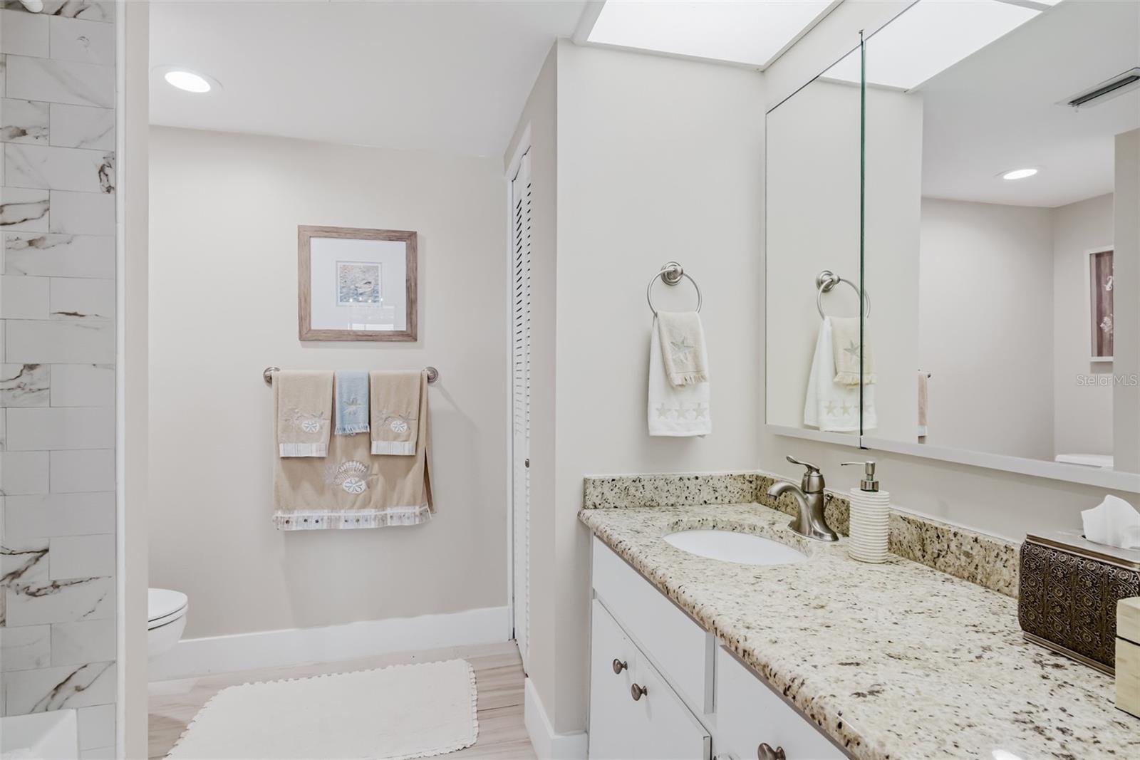 Image 27 of 52 For 1460 Gulf Boulevard 1205