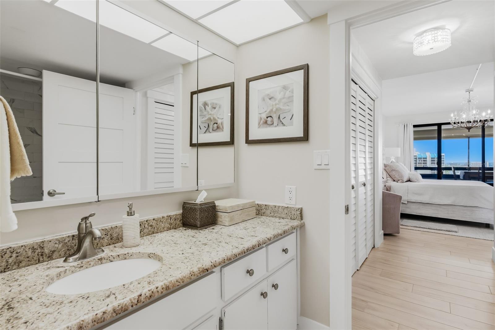 Image 29 of 52 For 1460 Gulf Boulevard 1205