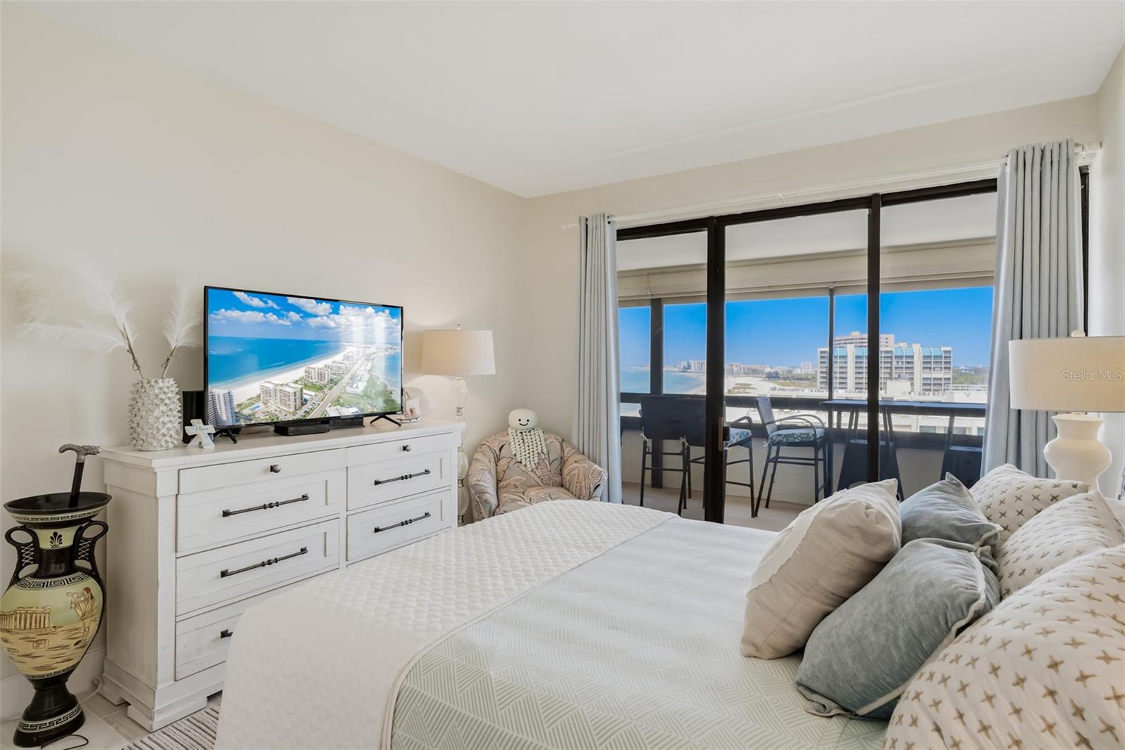 Image 34 of 52 For 1460 Gulf Boulevard 1205