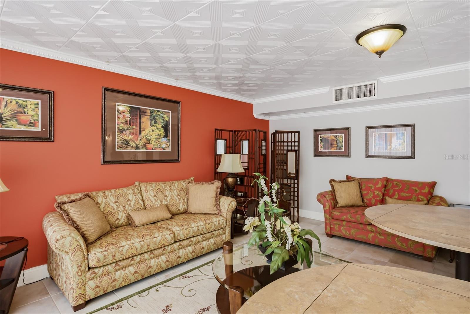 Image 39 of 52 For 1460 Gulf Boulevard 1205