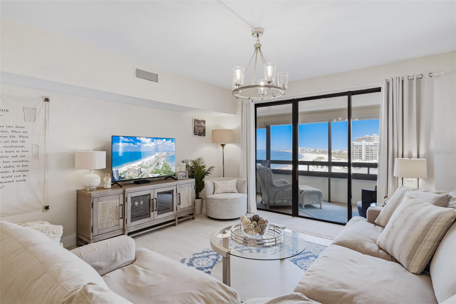 Image 8 of 52 For 1460 Gulf Boulevard 1205