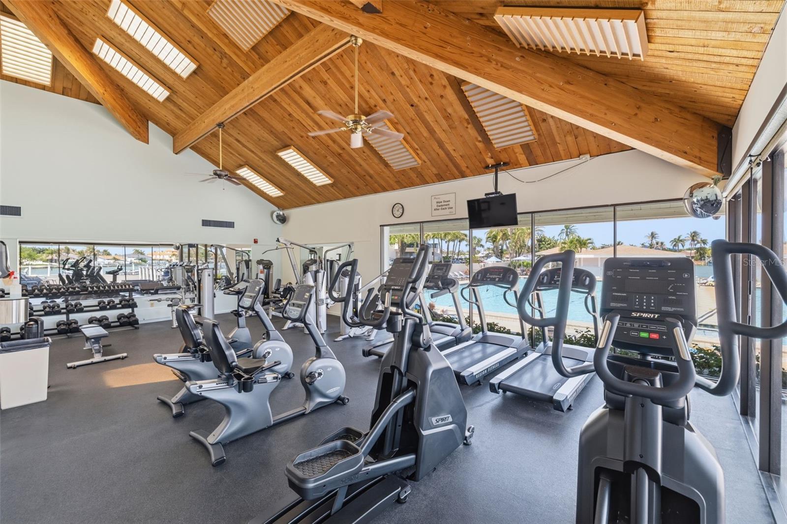 Image 36 of 59 For 9495 Blind Pass Road 603