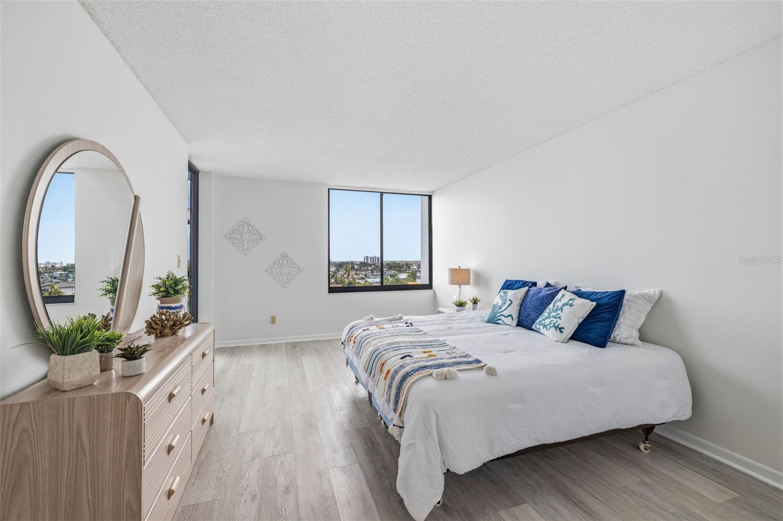 Image 6 of 59 For 9495 Blind Pass Road 603