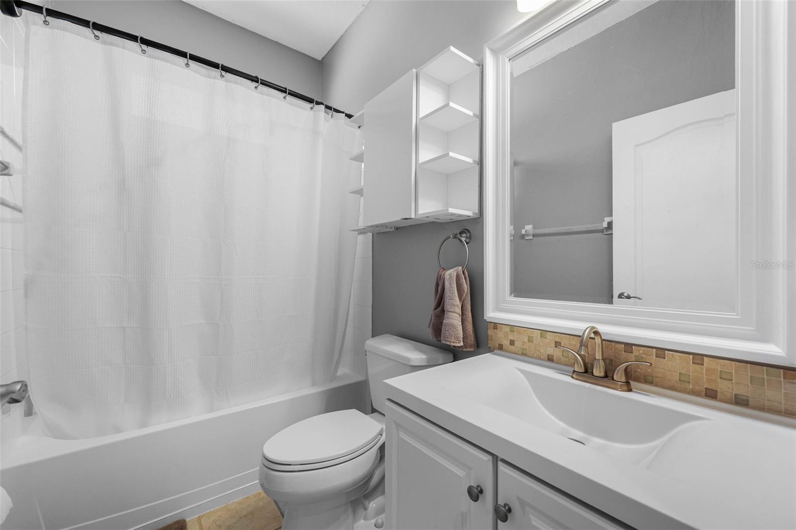 Image 11 of 43 For 2510 Cross More Street