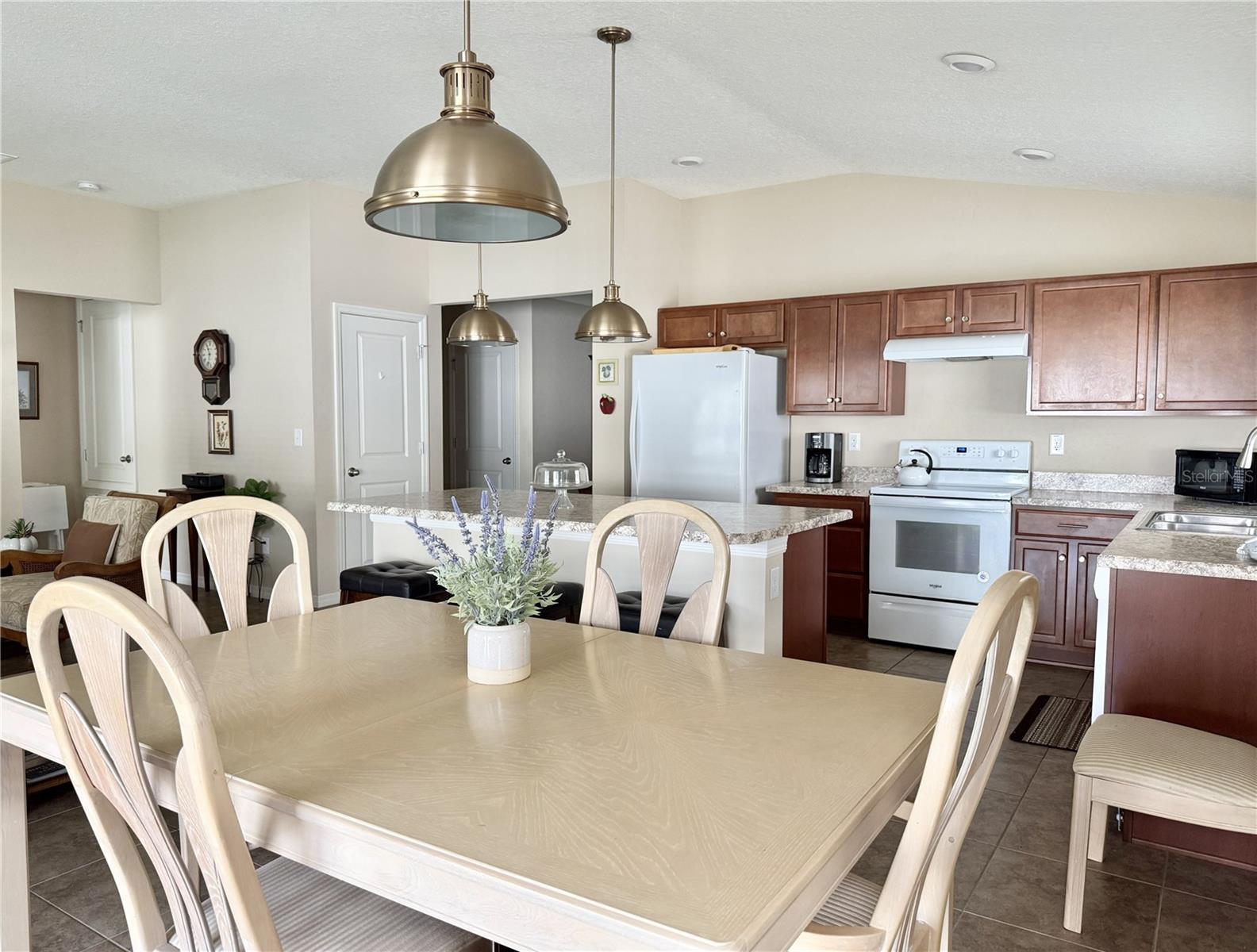 Image 8 of 30 For 9242 Freedom Hill Dr