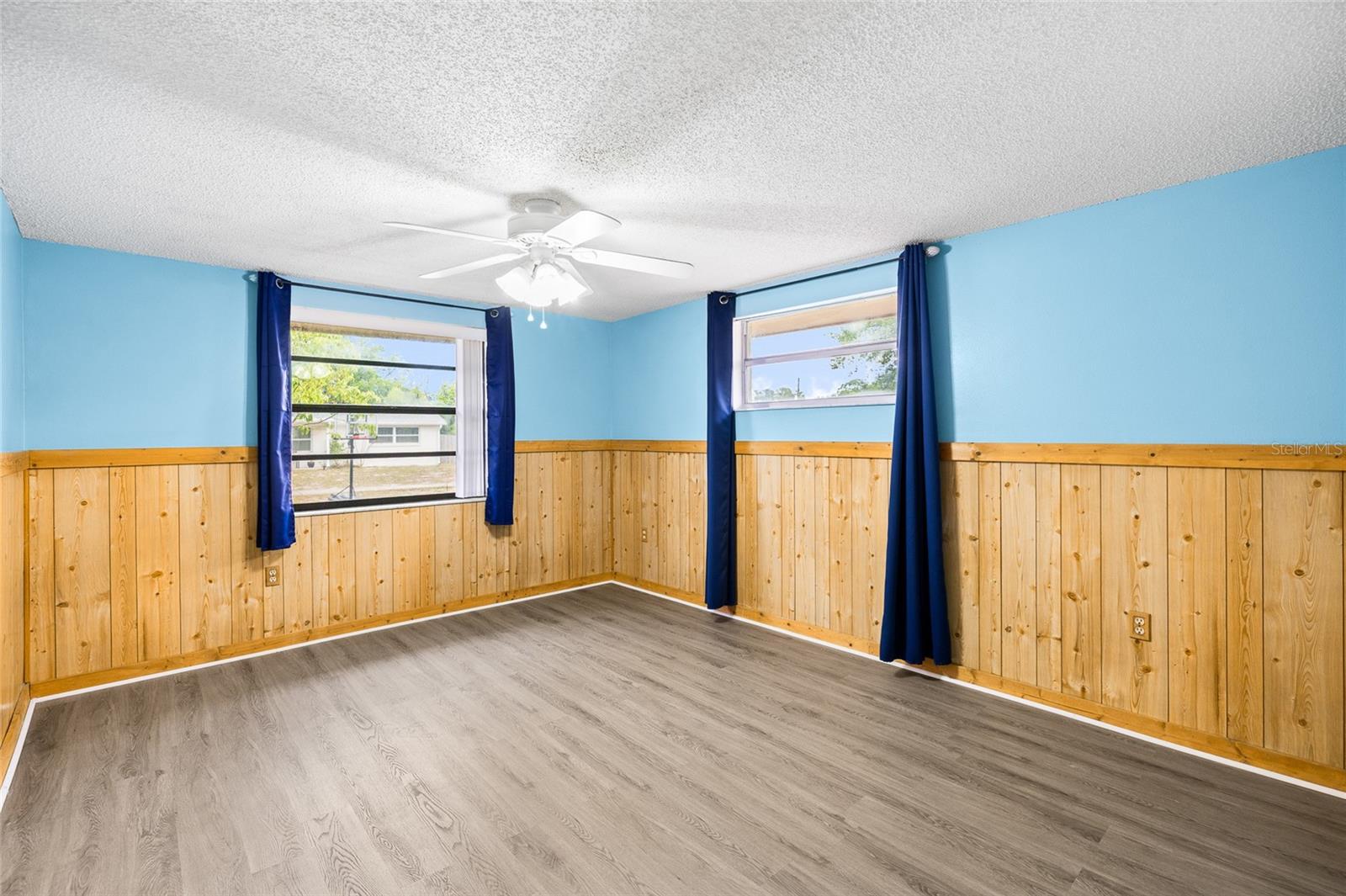 Image 29 of 36 For 6744 Greenwich Avenue