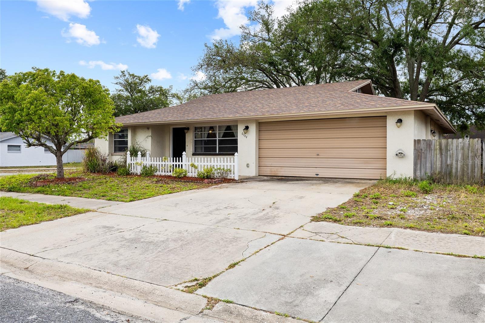 Image 5 of 36 For 6744 Greenwich Avenue