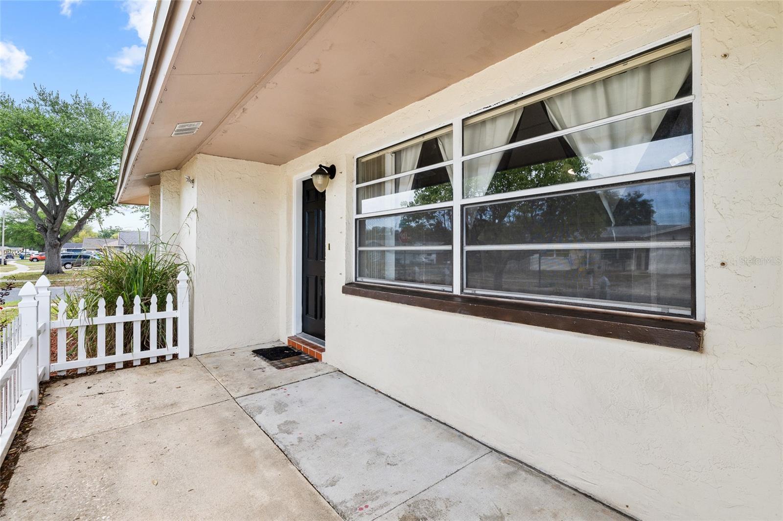 Image 6 of 36 For 6744 Greenwich Avenue