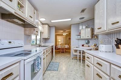 Image 21 of 63 For 35151 Colony Hills Drive