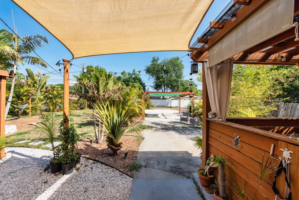 Image 22 of 40 For 1325 54th Avenue N