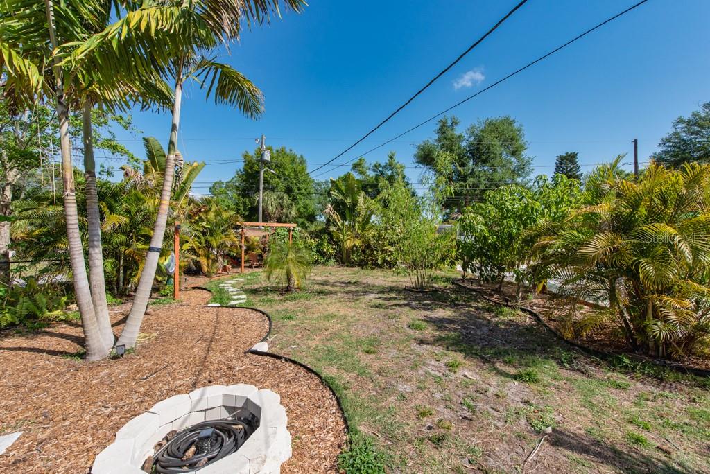 Image 26 of 40 For 1325 54th Avenue N