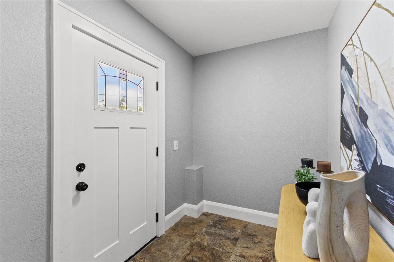 Listing photo id 0 for 305 Frierson Avenue