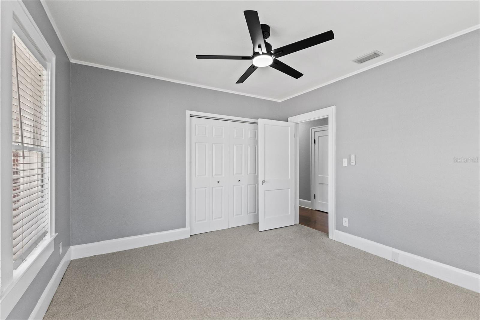 Listing photo id 18 for 305 Frierson Avenue