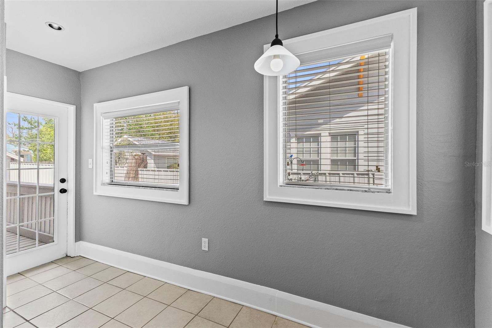 Listing photo id 22 for 305 Frierson Avenue