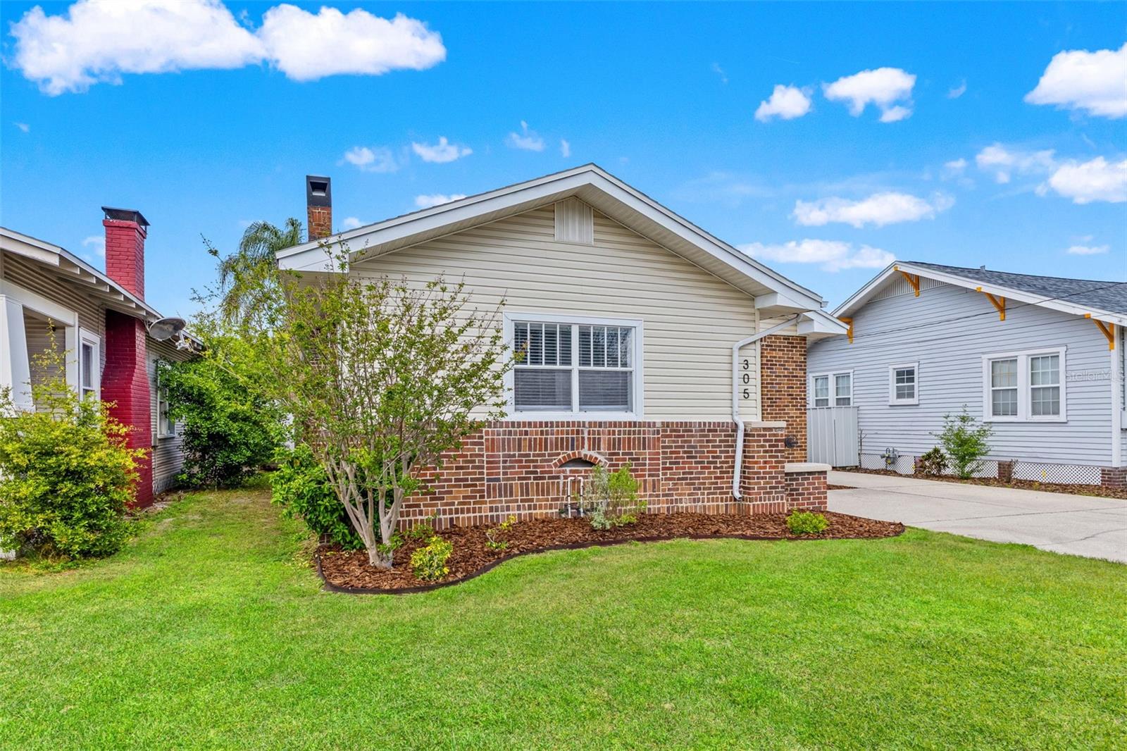 Listing photo id 44 for 305 Frierson Avenue