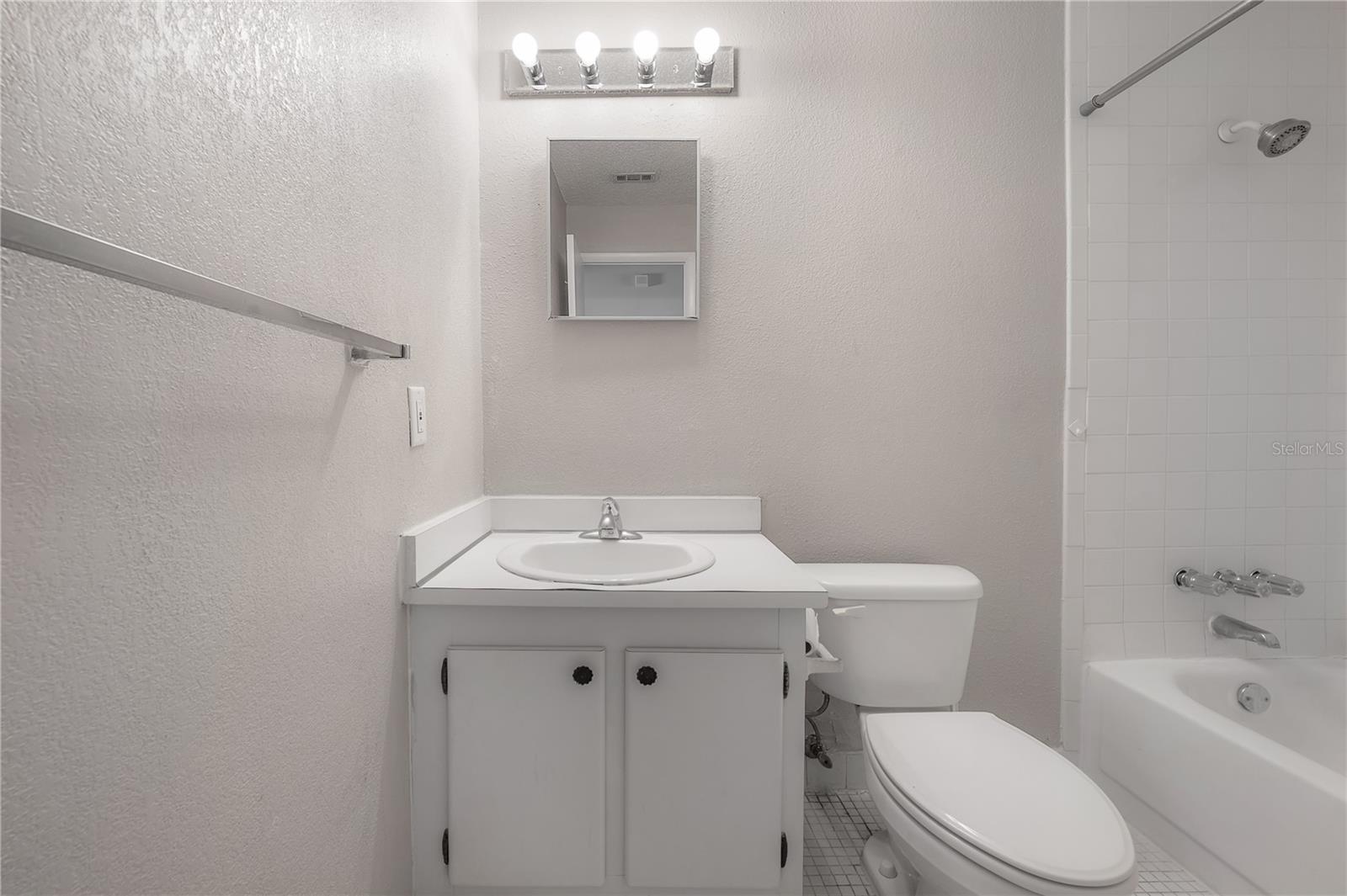 Image 15 of 29 For 4016 Cortez Drive D