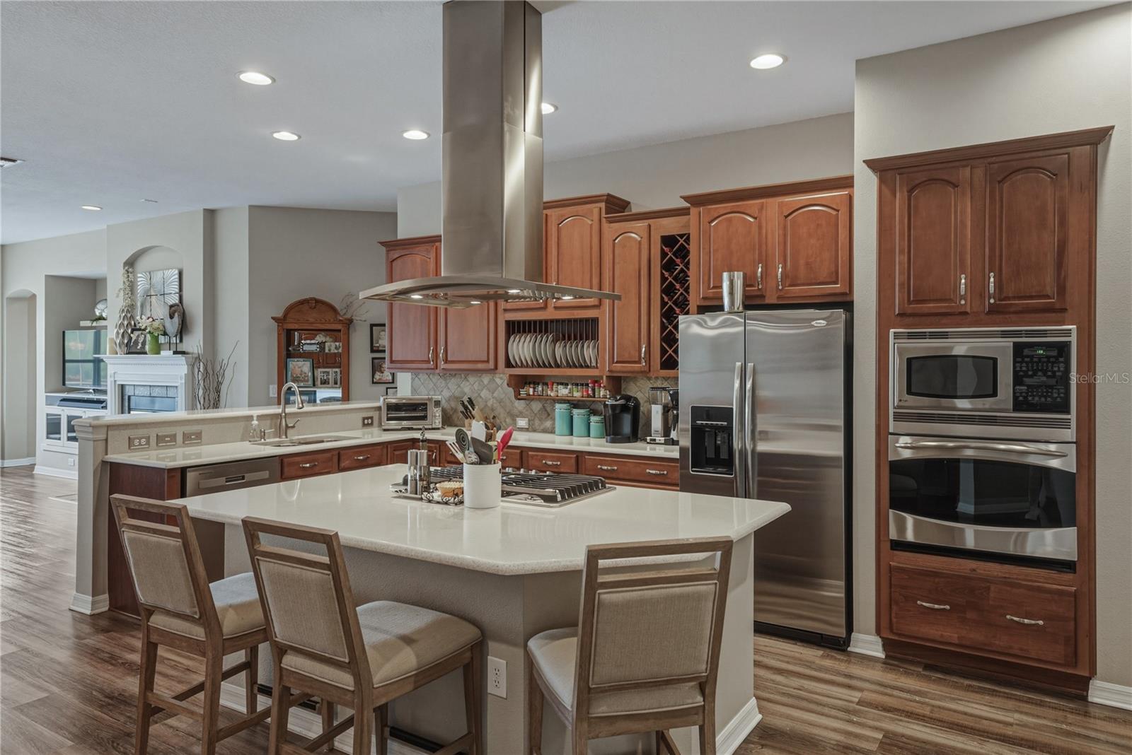 Listing photo id 23 for 19743 Prince Benjamin Drive