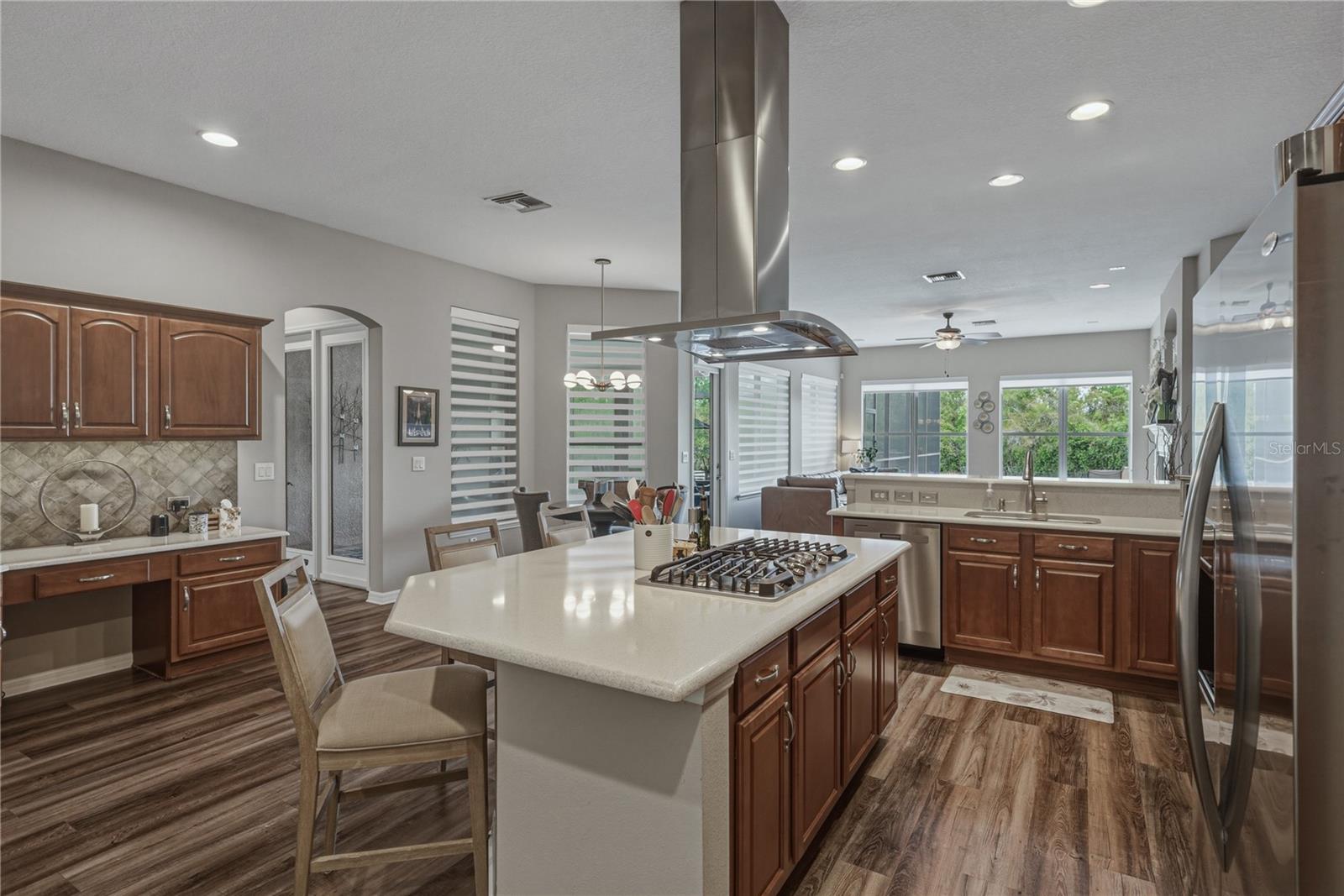 Listing photo id 25 for 19743 Prince Benjamin Drive