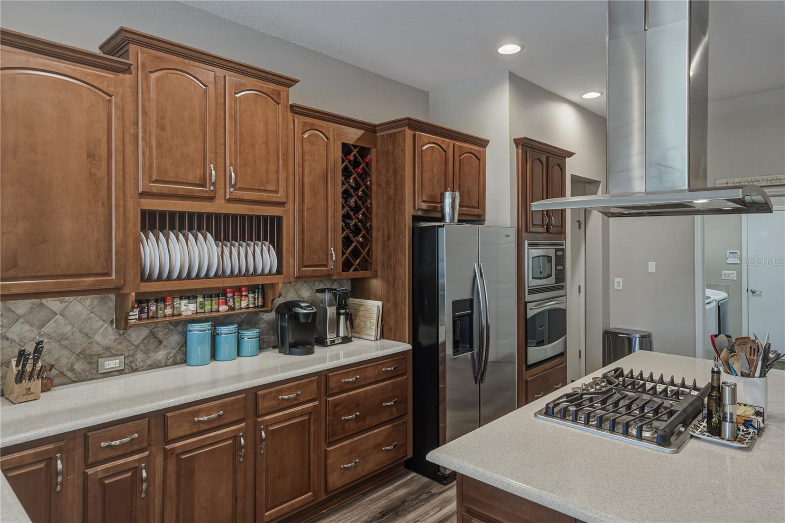 Listing photo id 30 for 19743 Prince Benjamin Drive