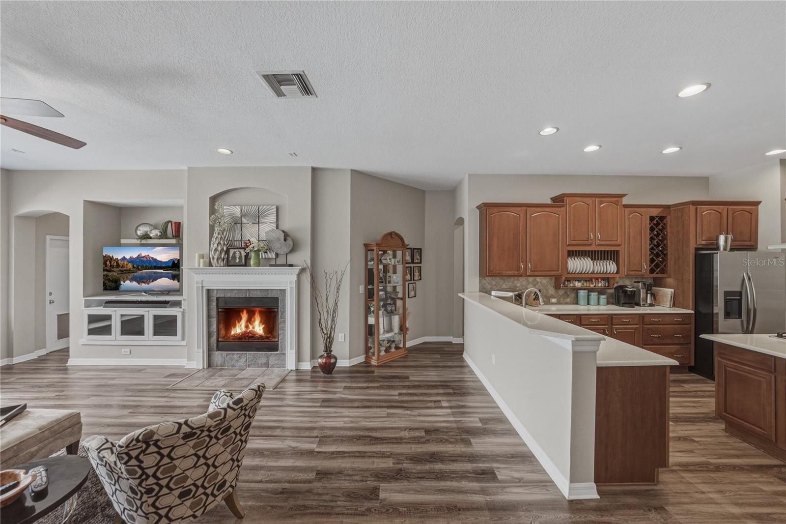 Listing photo id 34 for 19743 Prince Benjamin Drive