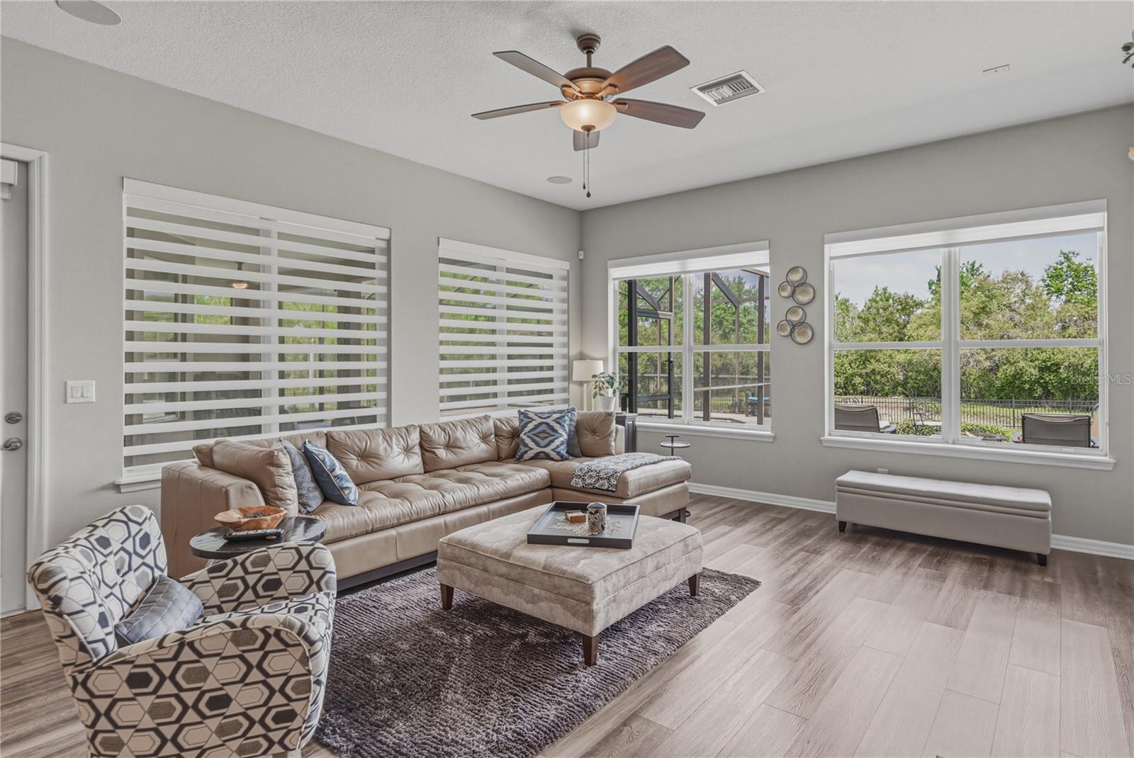 Listing photo id 38 for 19743 Prince Benjamin Drive