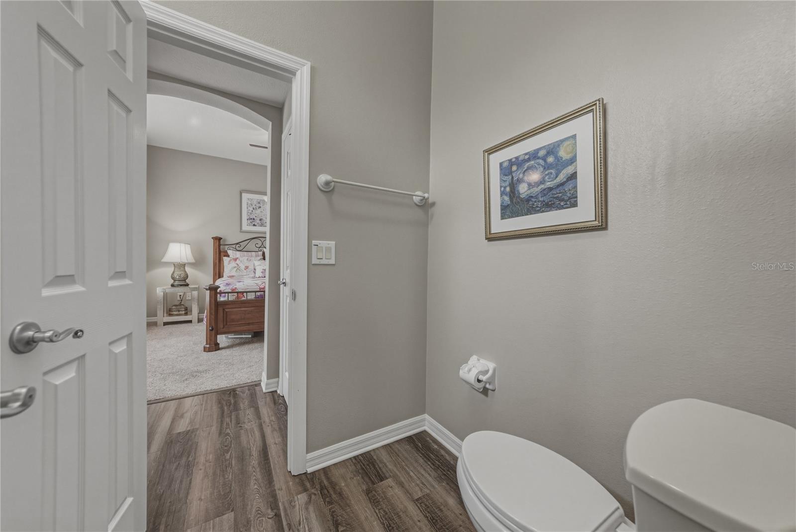 Listing photo id 47 for 19743 Prince Benjamin Drive