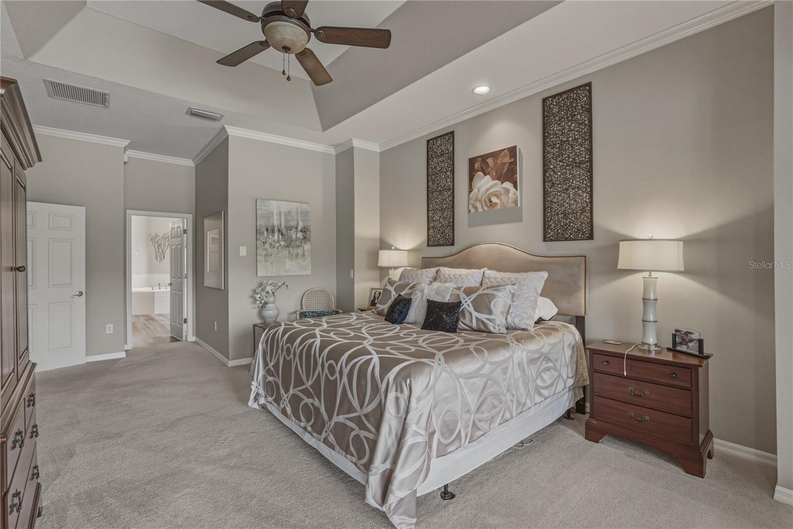 Listing photo id 57 for 19743 Prince Benjamin Drive