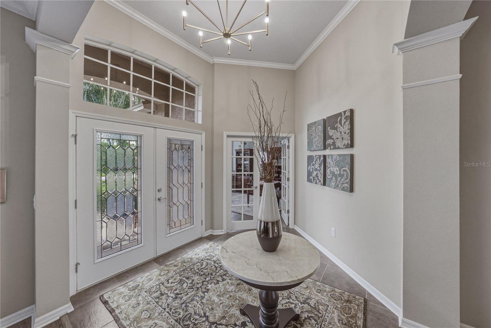 Listing photo id 5 for 19743 Prince Benjamin Drive