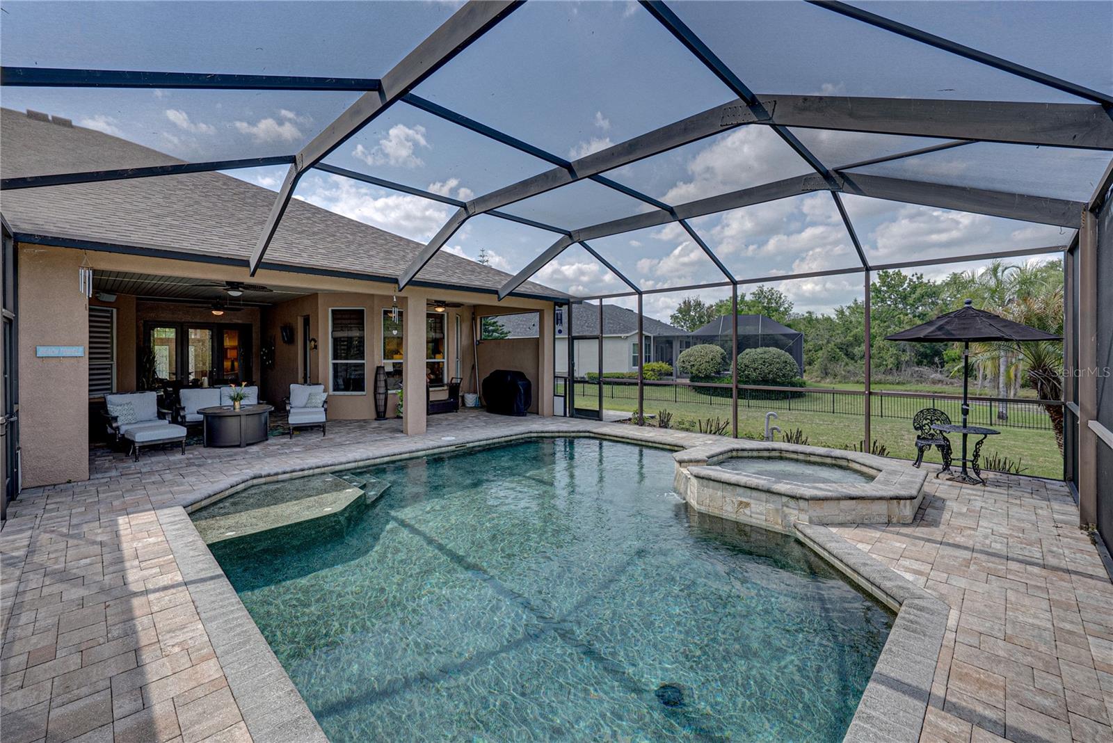 Listing photo id 78 for 19743 Prince Benjamin Drive